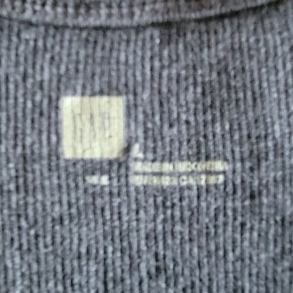 GAP Bundle of 2 Tank Tops Gray - Picture 2 of 4